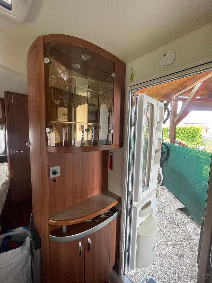 Pronajmu Hobby 495 - 3