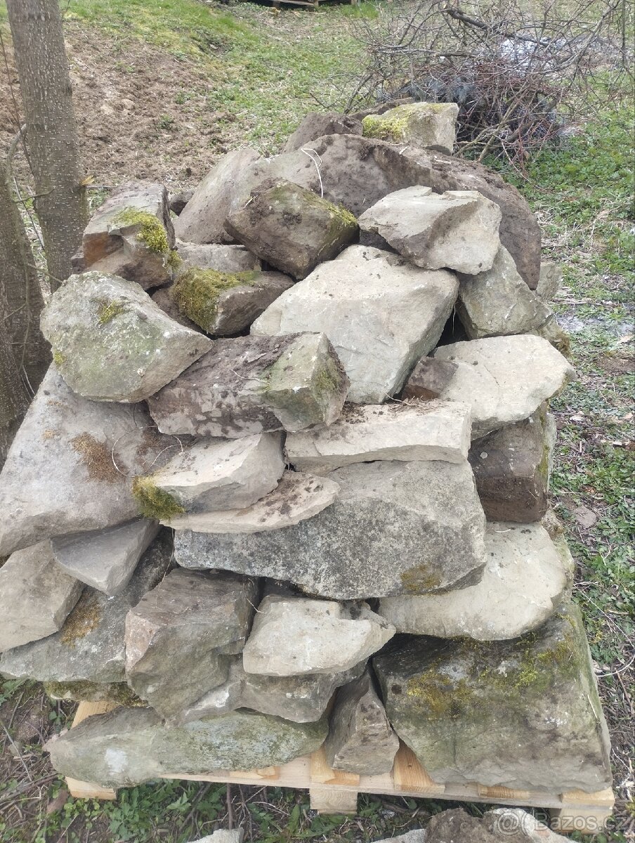 Kameny - 3