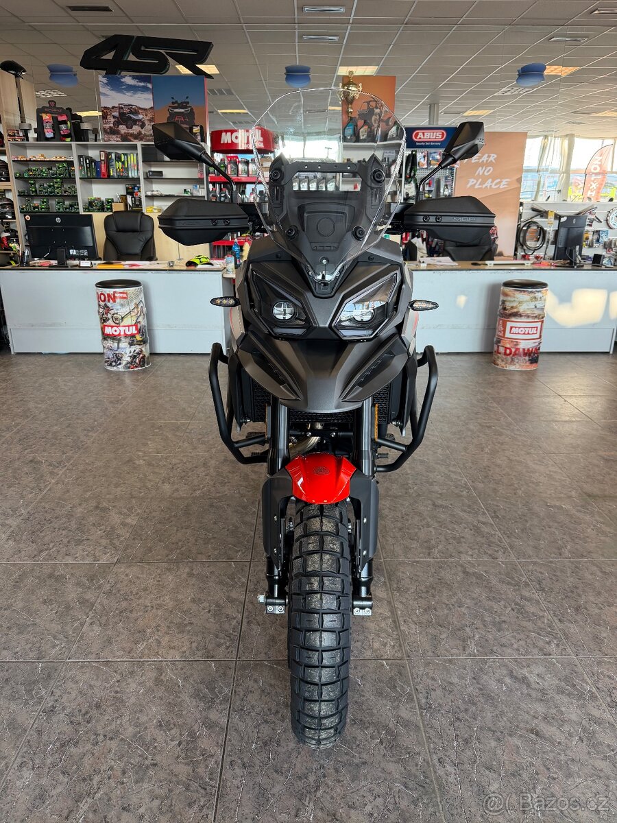 Morbidelli T-1002V - ČERVENÁ - 3