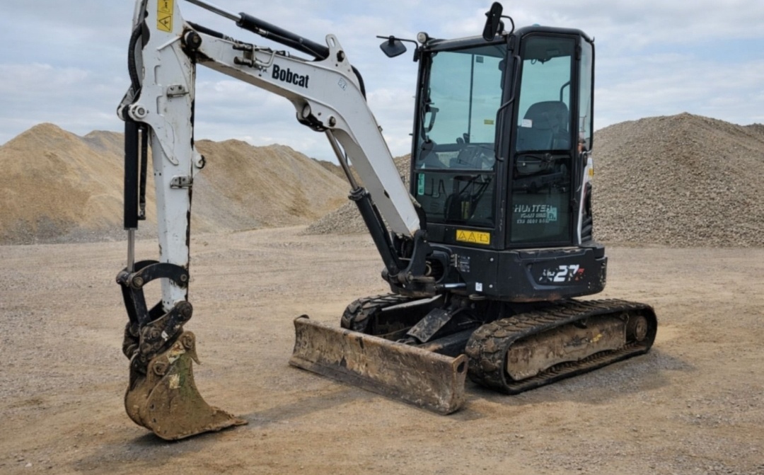 Minibagr.bagr bobcat e27 - 3
