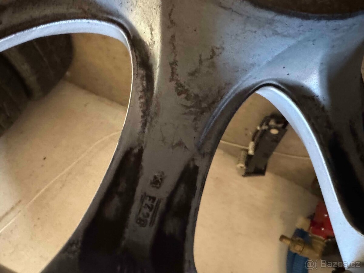 5x120 r17 et42 - 3