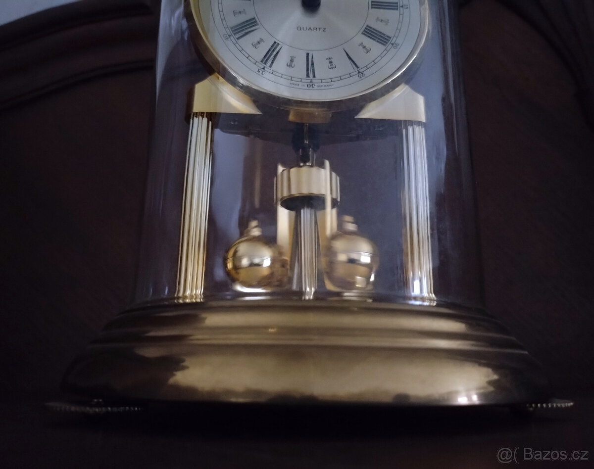 funkční hrající stolní hodiny Quartz Provita, tzv. ročky - 3