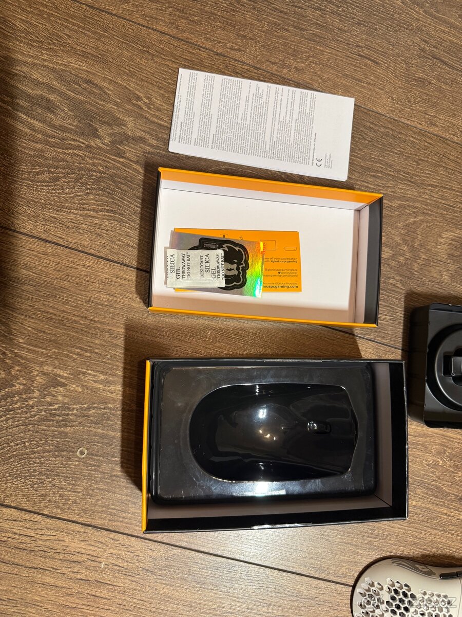 Glorious Model O Wireless, bílá - 3