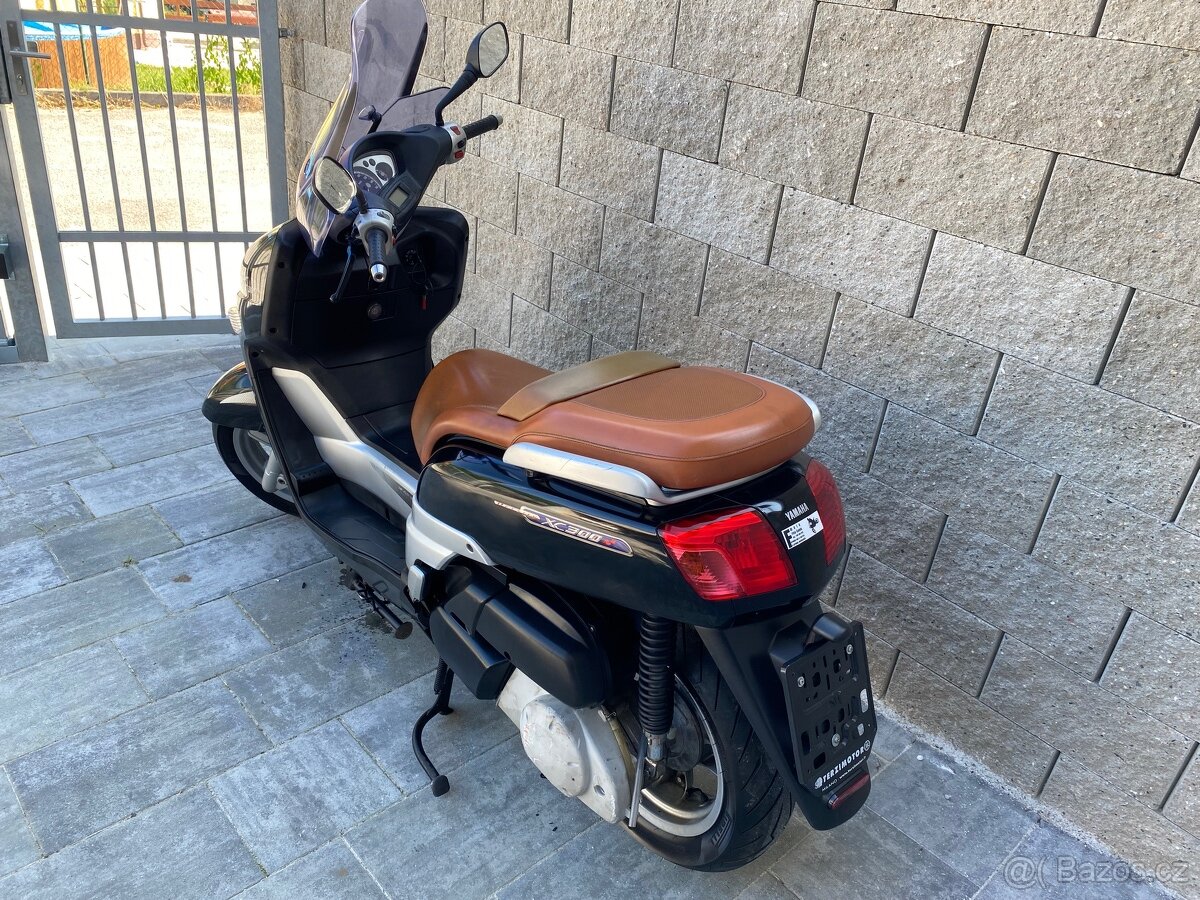 Yamaha Versity 300 - 3