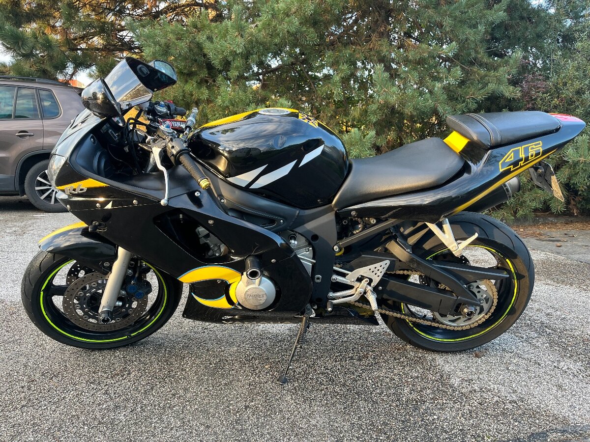 Yamaha R6 (2000) – VR46 Day Moon Edition – 88 kW - 3