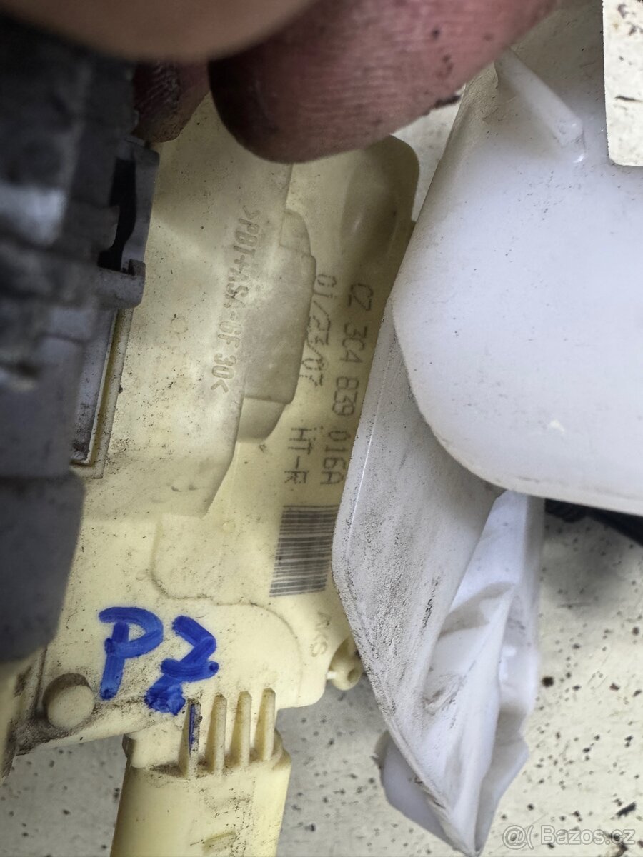 Zámky dveří passat B6 - 3