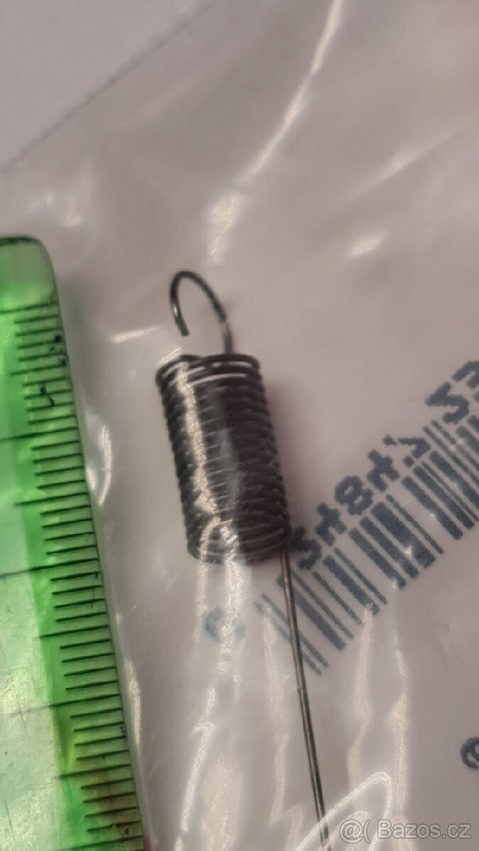 Pružina karburátoru sekačka,NOVÁ,vč.pošt. - 3