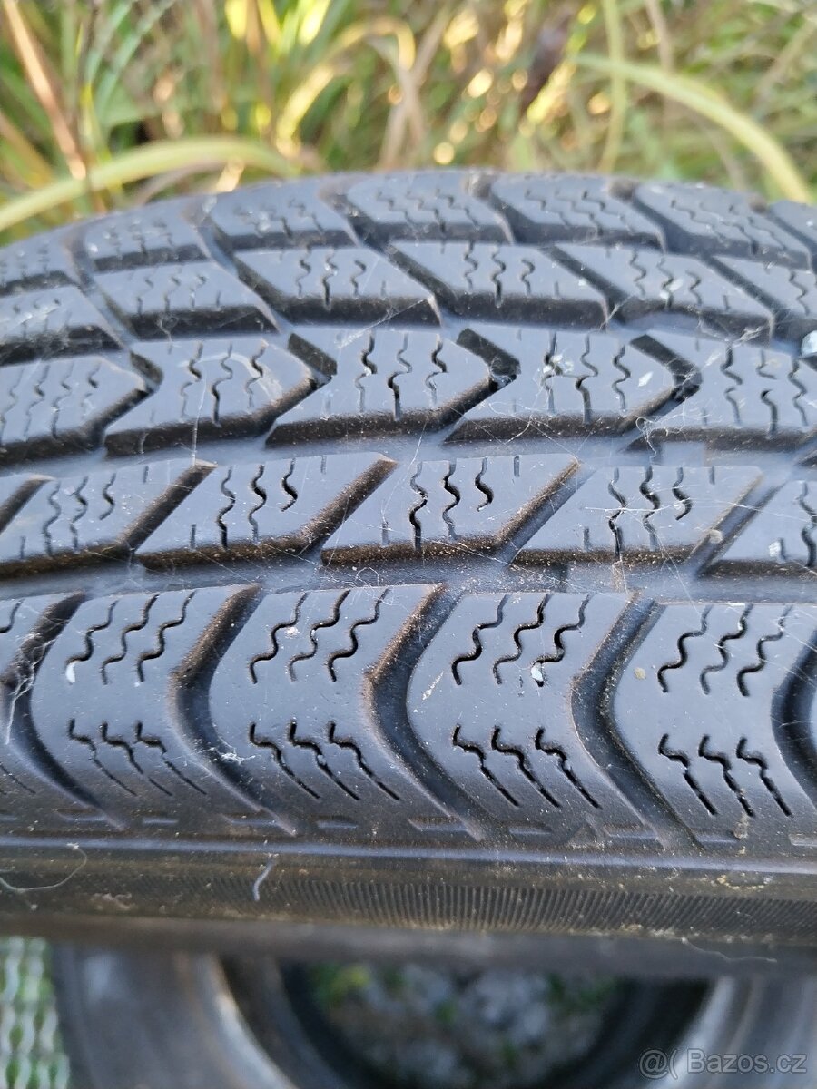 Prodám pneumatiky, celou sadu, - 3