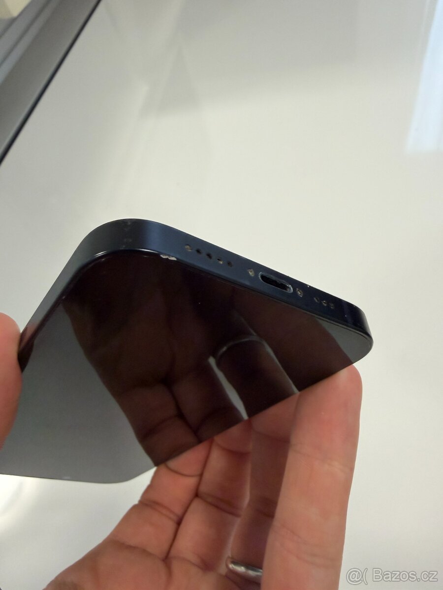 iPhone 14 – 128 GB - 3