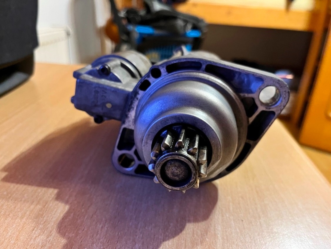 Startér Octavia II - 02M911023N - 11zubů - 3