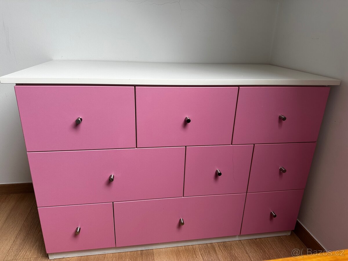 Růžová komoda - 3