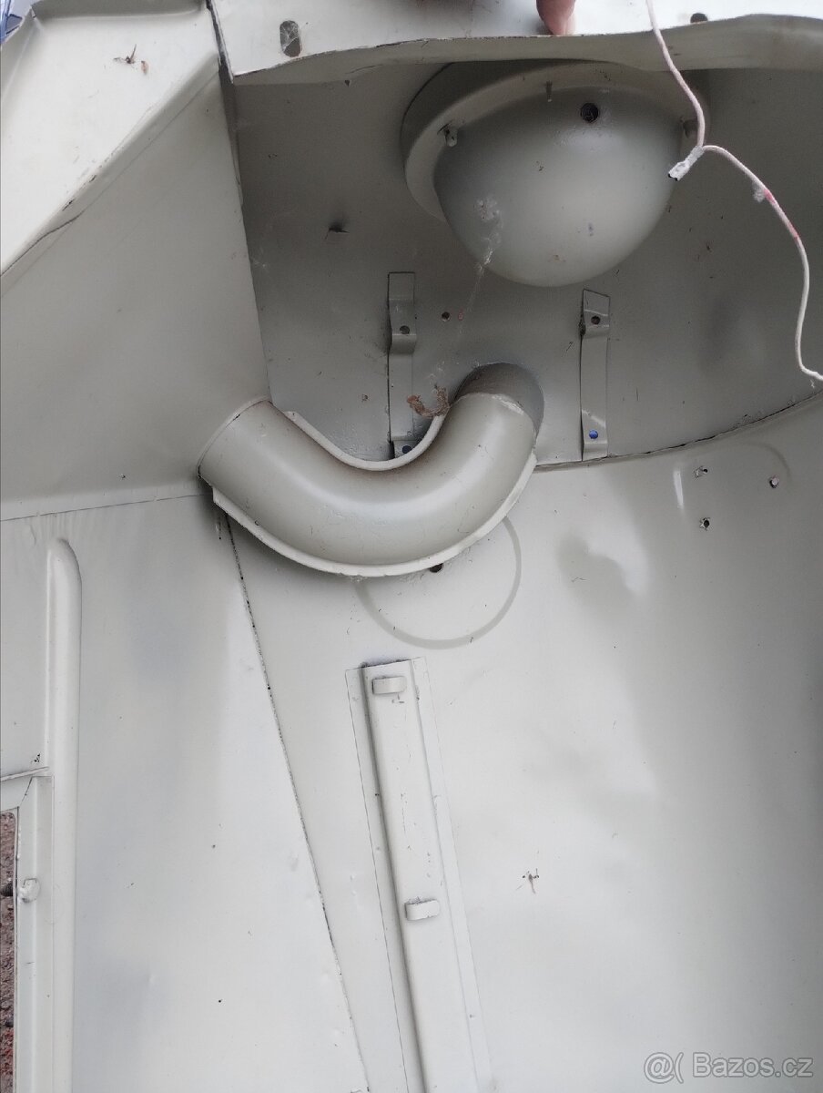 Blatníky Tatra 148 - 3