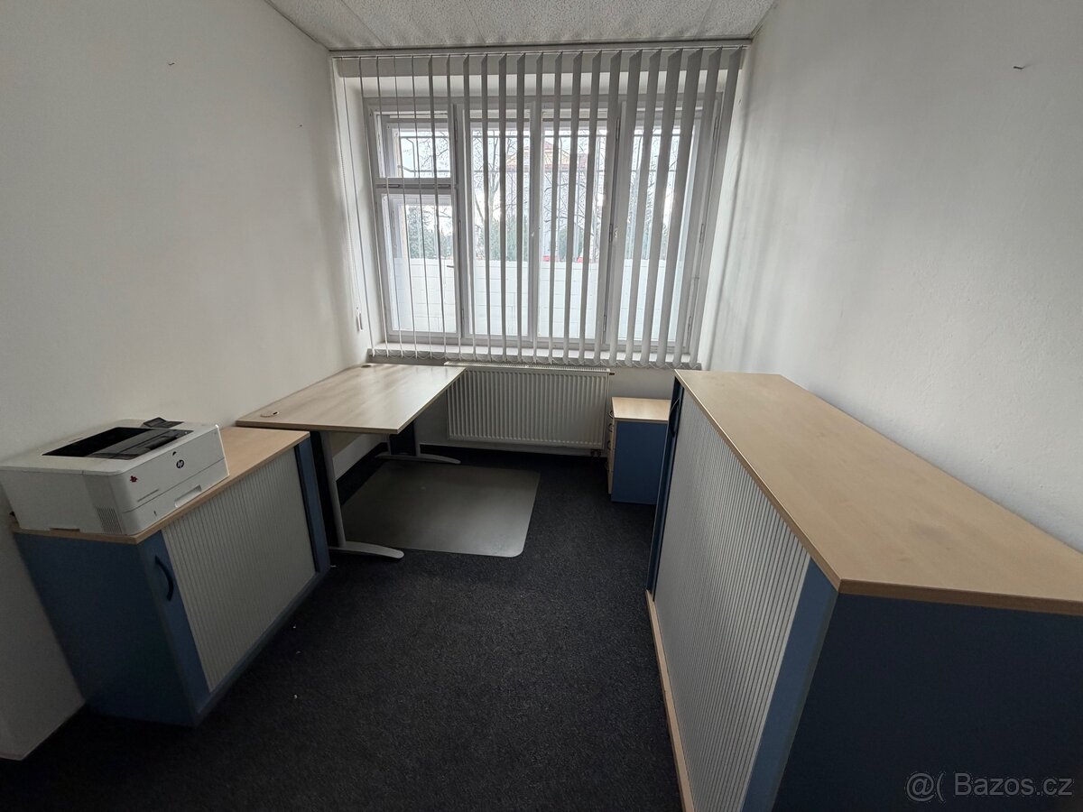 Kancelářský nábytek - 3