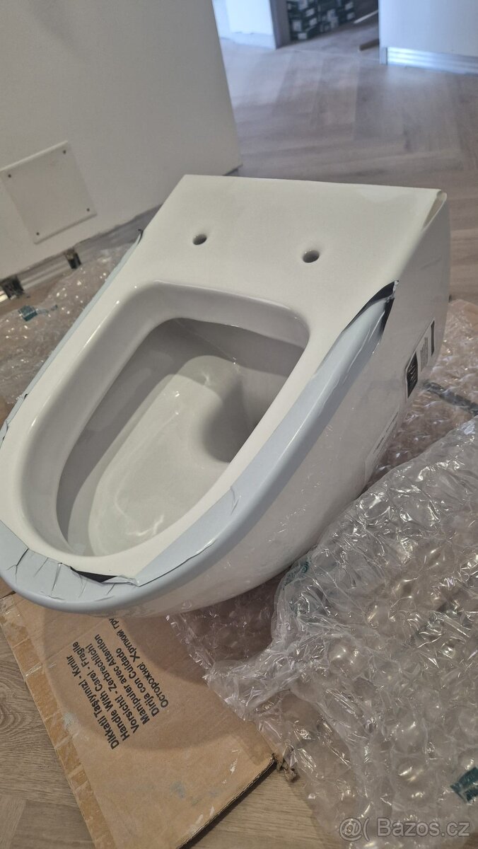 Závěsné VITRA WC - 3
