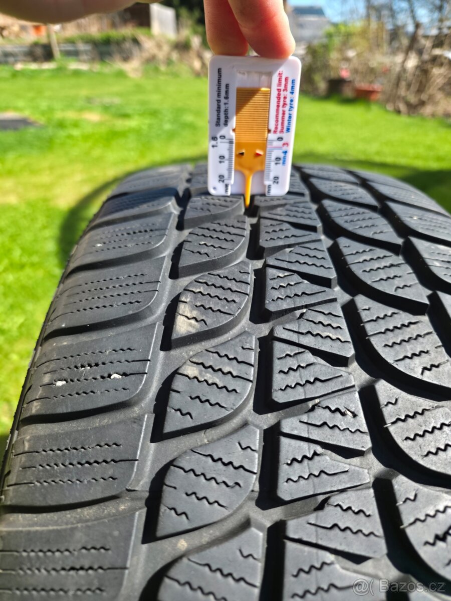 Bridgestone Blizzak LM-25V 225/45 R19 92V M+S - 3
