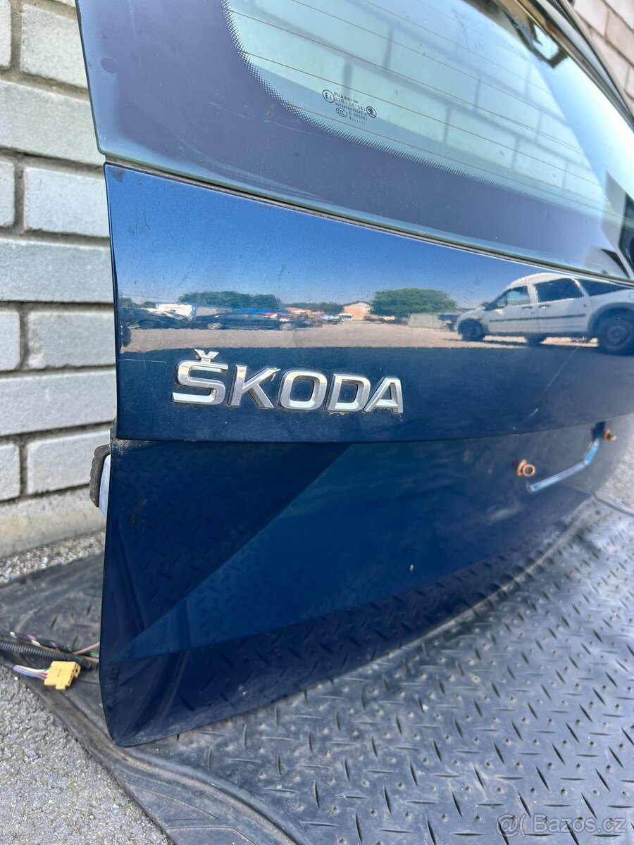 Páté dveře Škoda Octavia III combi - 3