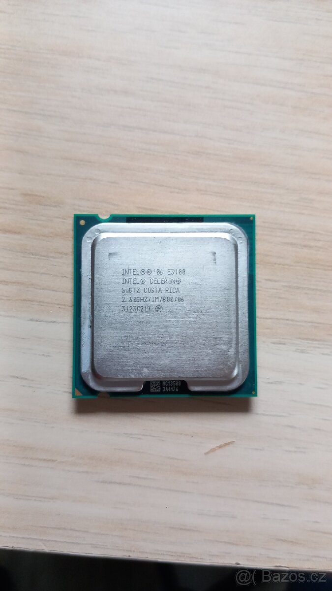 Intel Celeron E3400 - 3
