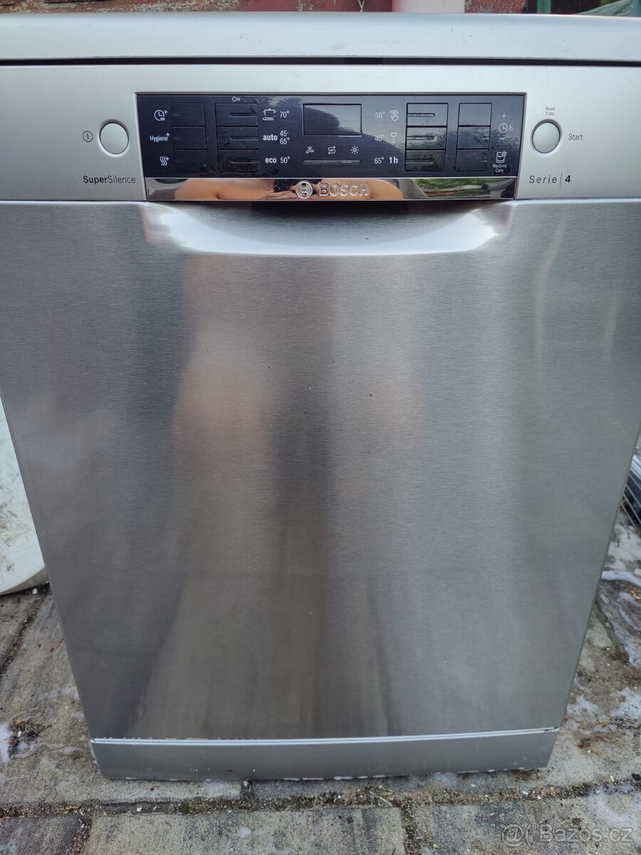 BOSCH Serie 4 myčka - 3