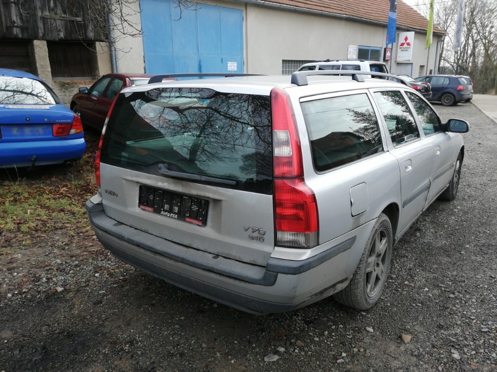 Volvo V70,00-07,motor D5 - 3