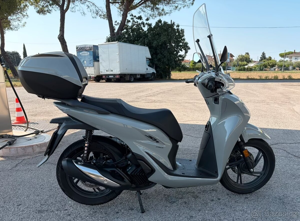 Honda SH 150 - 3