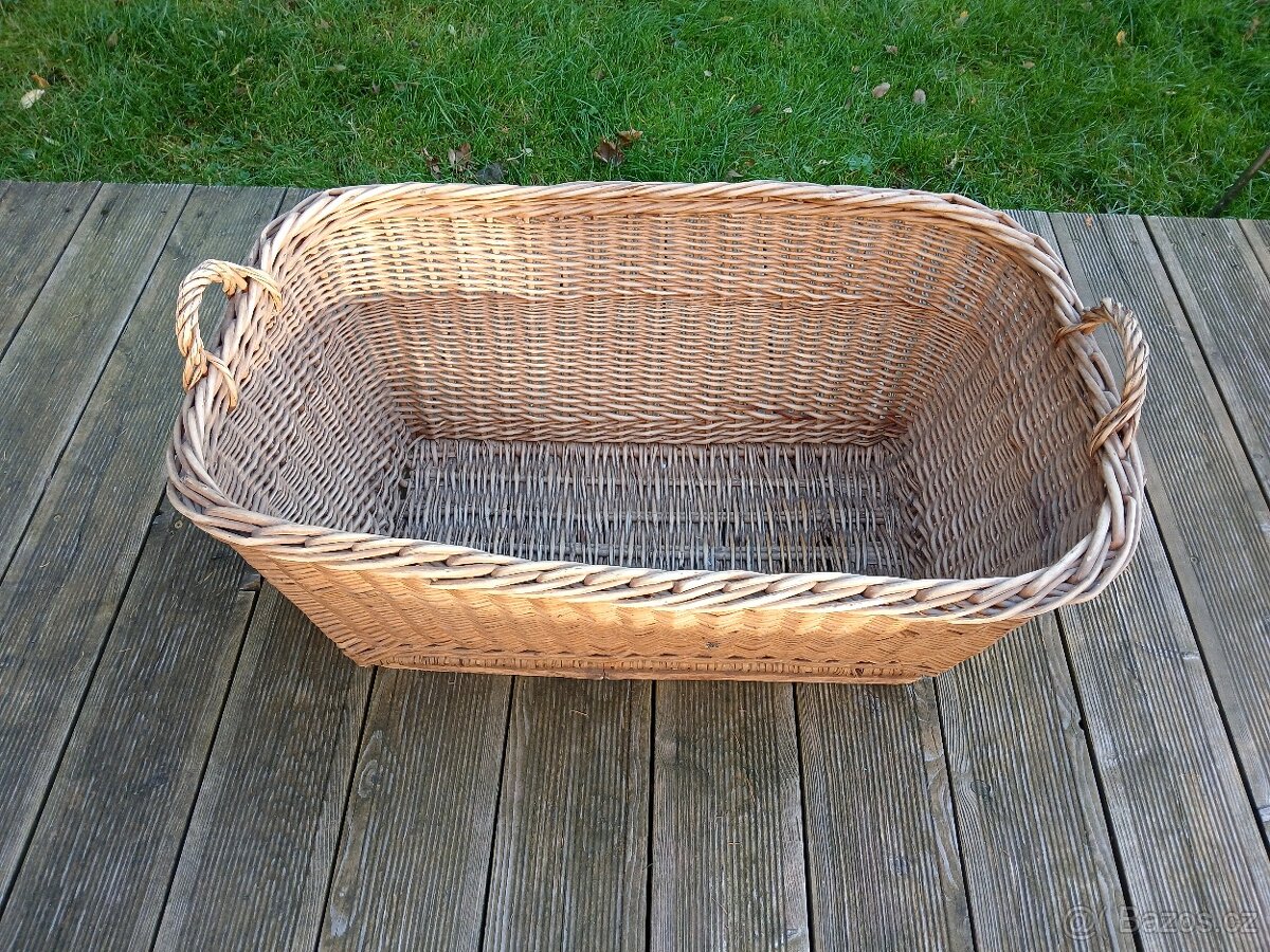 Proutěný koš - 3