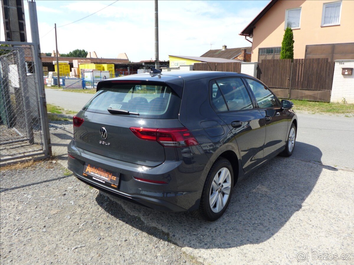 Volkswagen Golf 1,0 TSi APP,NAVI,DPH,1.MAJ. - 3