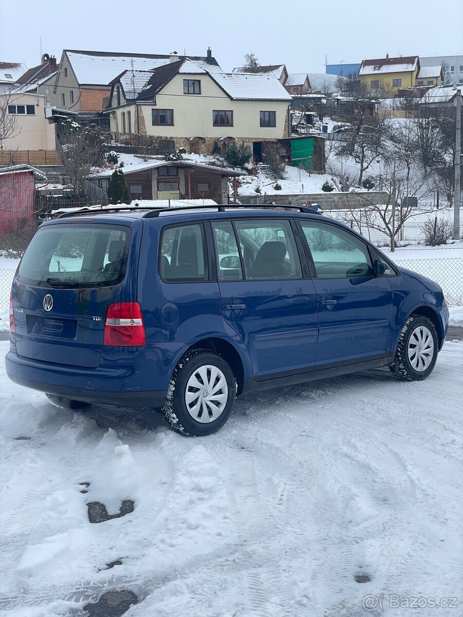 VW Touran 1.9 TDi 74kW, motor AVQ - 3