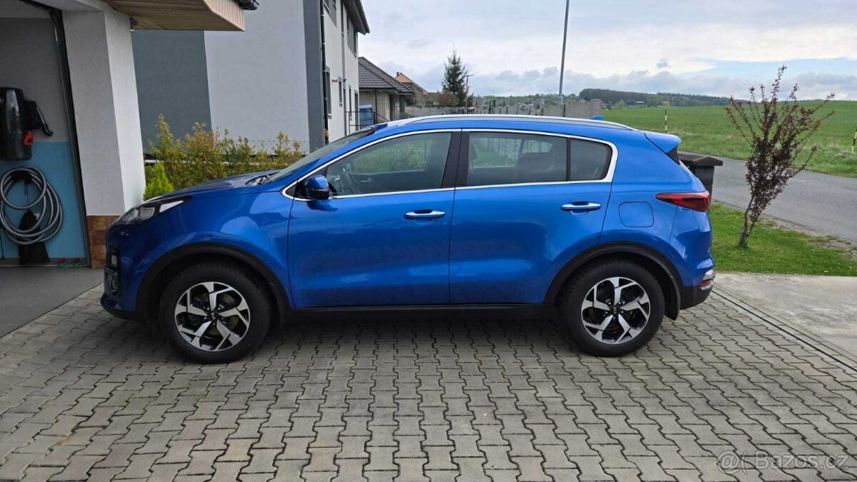 Kia Sportage benzín 1,6 (97 kW), 2019, nájezd 28 869 km - 3