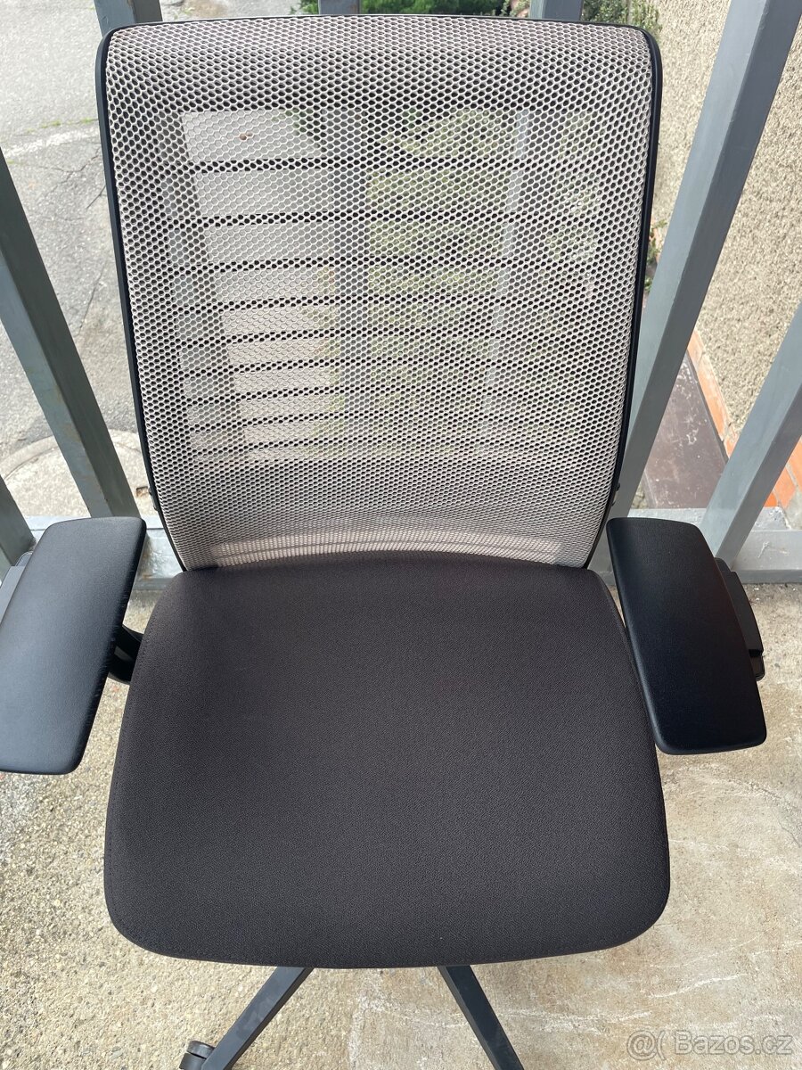 Kancelářské židle Steelcase Think 2 - 3