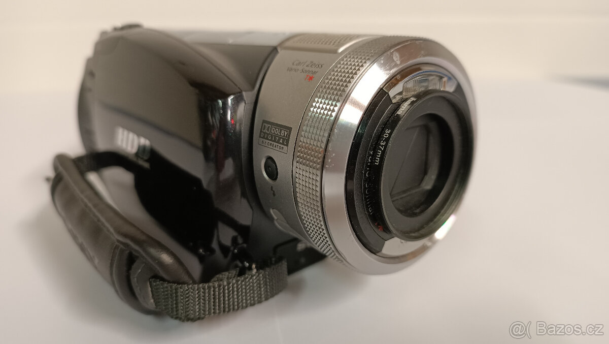 Digitální harddisková videokamera SONY HDR-SR1 - 3