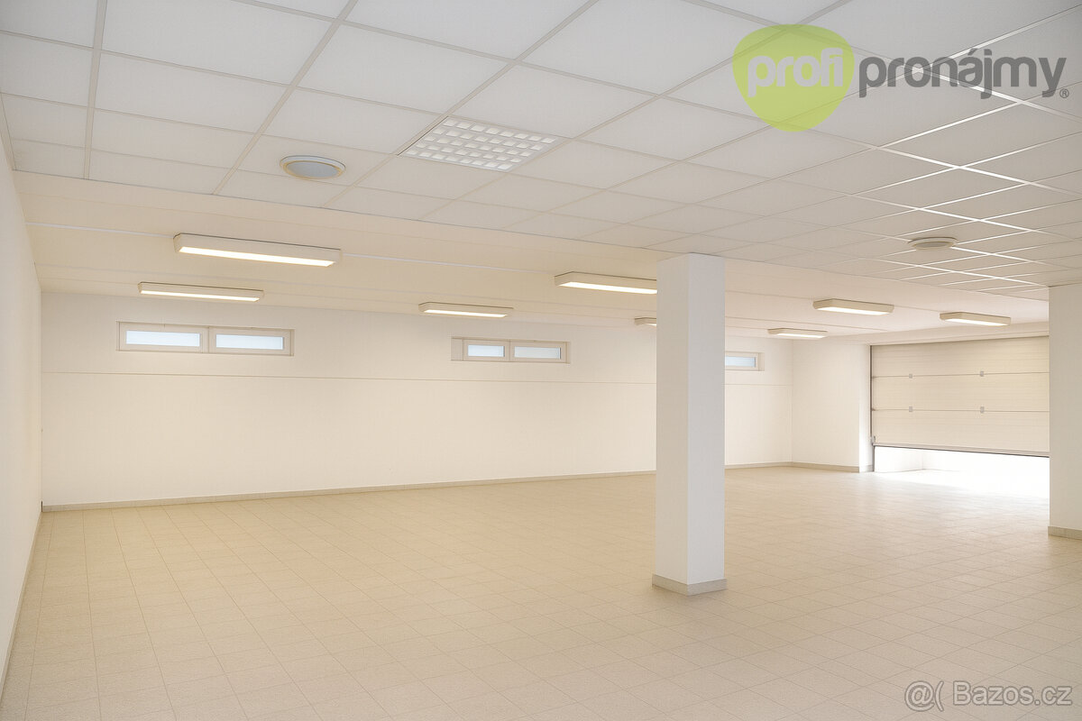 Pronájem přízemních skladových/prodejních prostor – 460 m² - 3