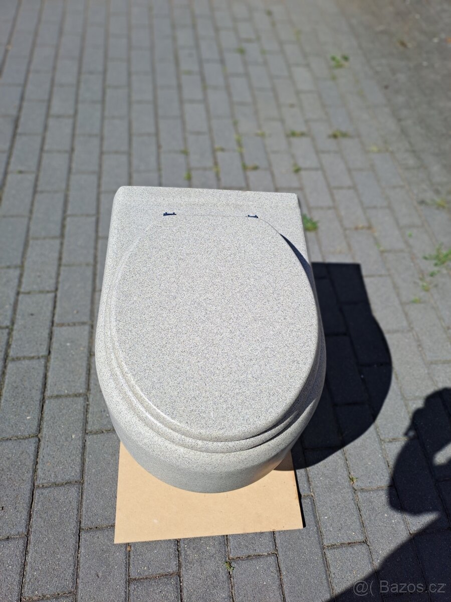 Záchodová mísa závěsná - 3