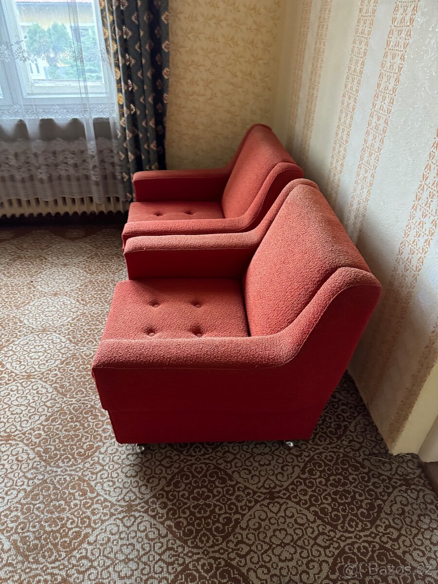 Obývací stěna, sedačka, křesla - 3