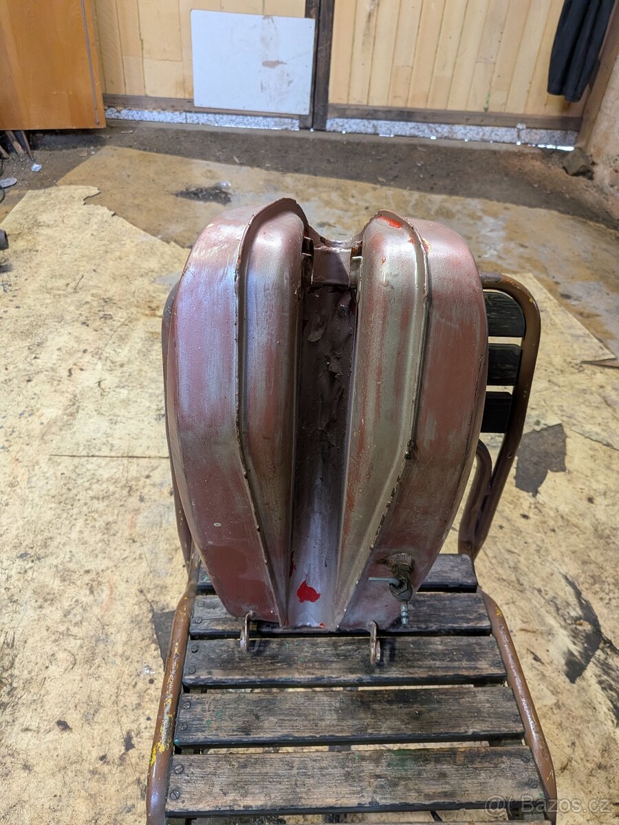 Nádrž Jawa 350/634 - 3