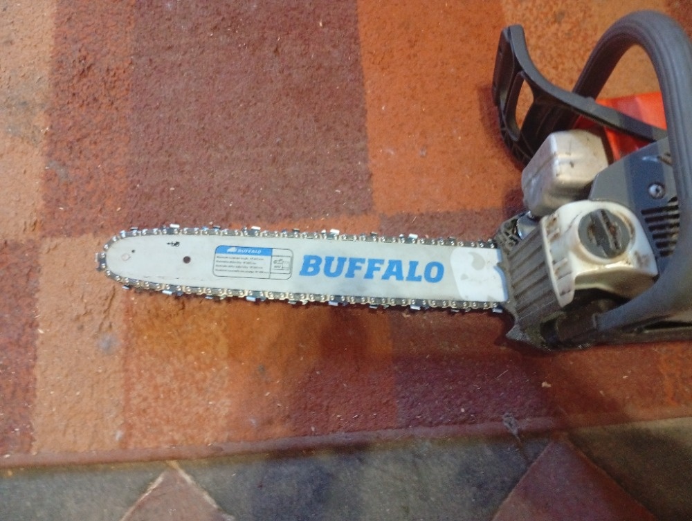 Motorová pila Oleo Mac GS350C - 3