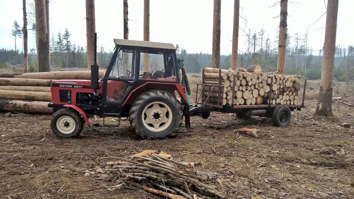 Hydraulický zdvih , vyvážečka dřeva - 3