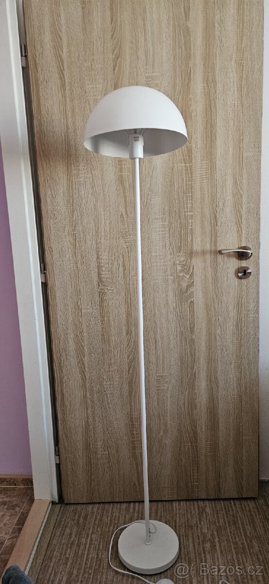 Stojací lampa - 3