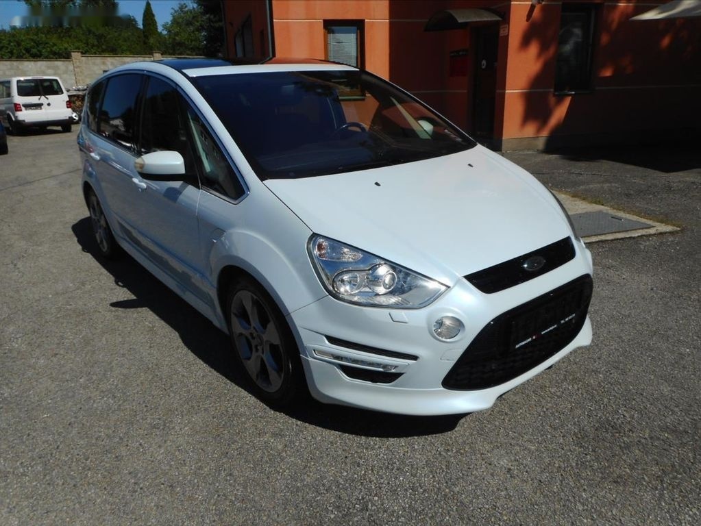 Ford S-MAX,2,0 i TITANIUM - 3