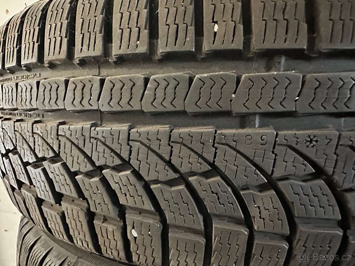 NOKIAN WRD4 205/55R16 - 3