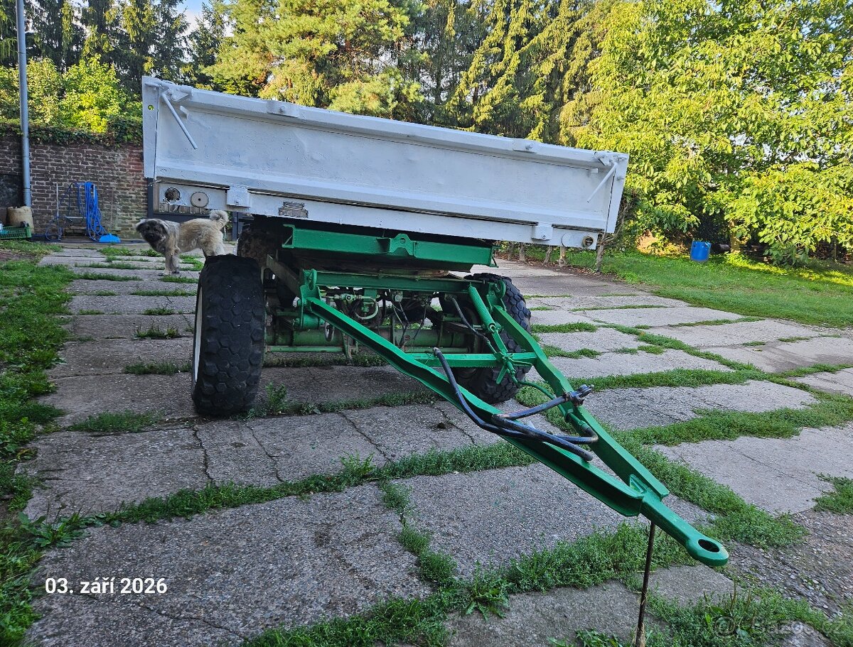Kovový vlek za traktor 8t - 3