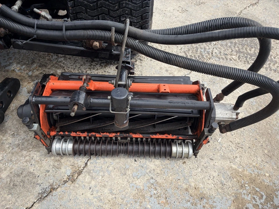 Jacobsen LF570 - 3