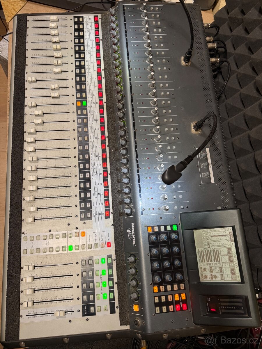 Mackie TT24 Digital Live Console plus přepravní case … - 3