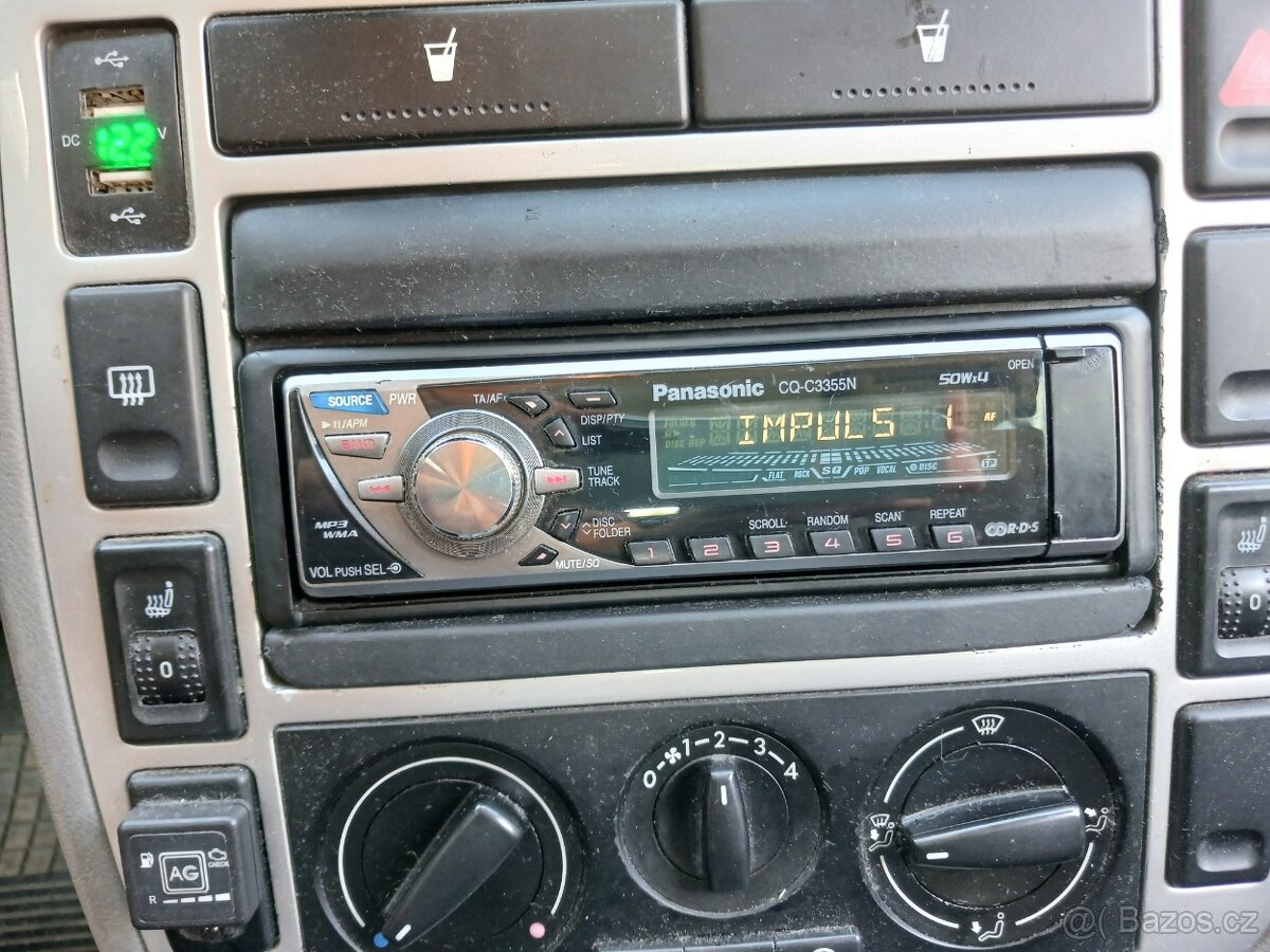 Autorádio Panasonic CQ-C3555N USB MP3 - 3