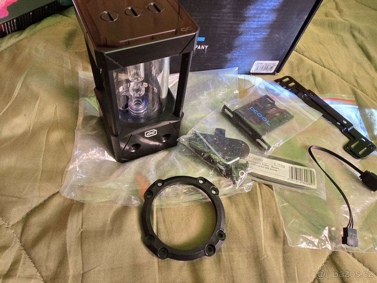 Alphacool eisbecher aurora D5 acetal/glass 150mm - 3