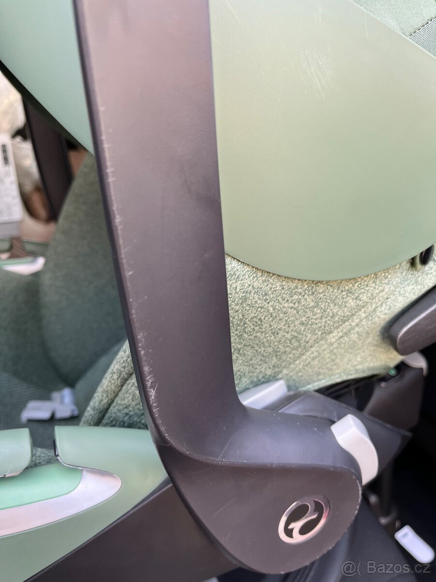 Cybex Cloud T i size vajíčko a základna - 3