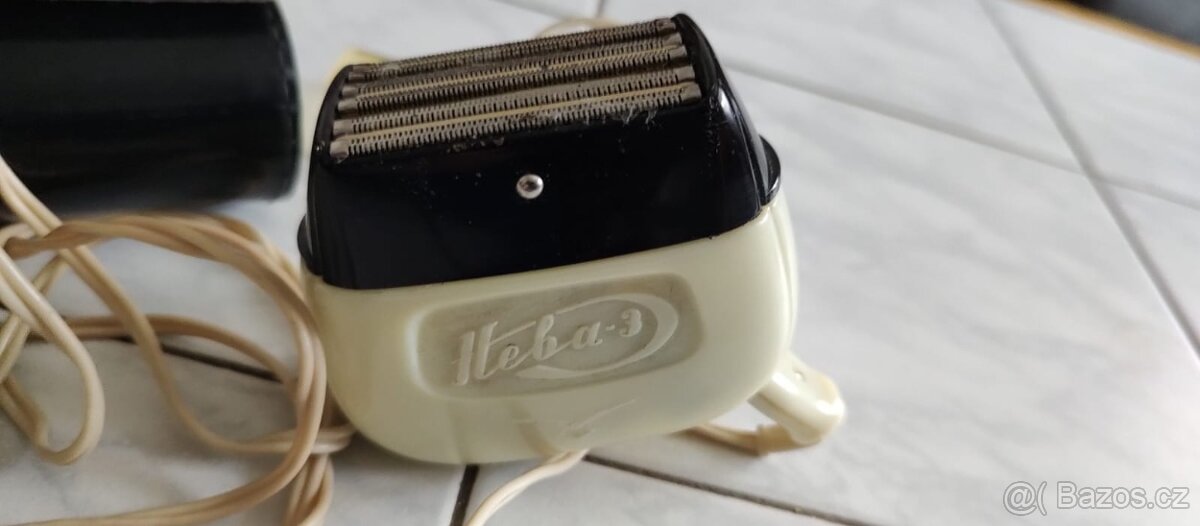 Retro holící stroje Heba - 3