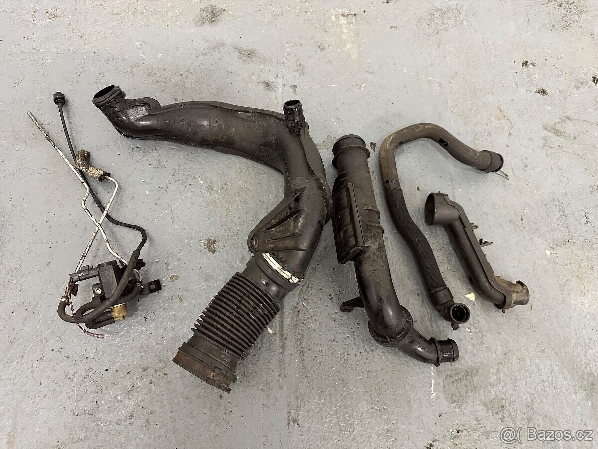 Příslušenství motoru Fiat Scudo 2.0 HDi 2.0JTD 2.0Tdci - 3