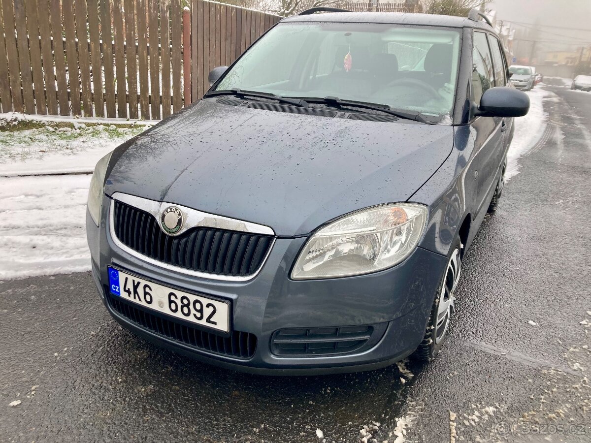 Škoda Fabia 2 1.6 16 v benzin 2009 top stav - 3