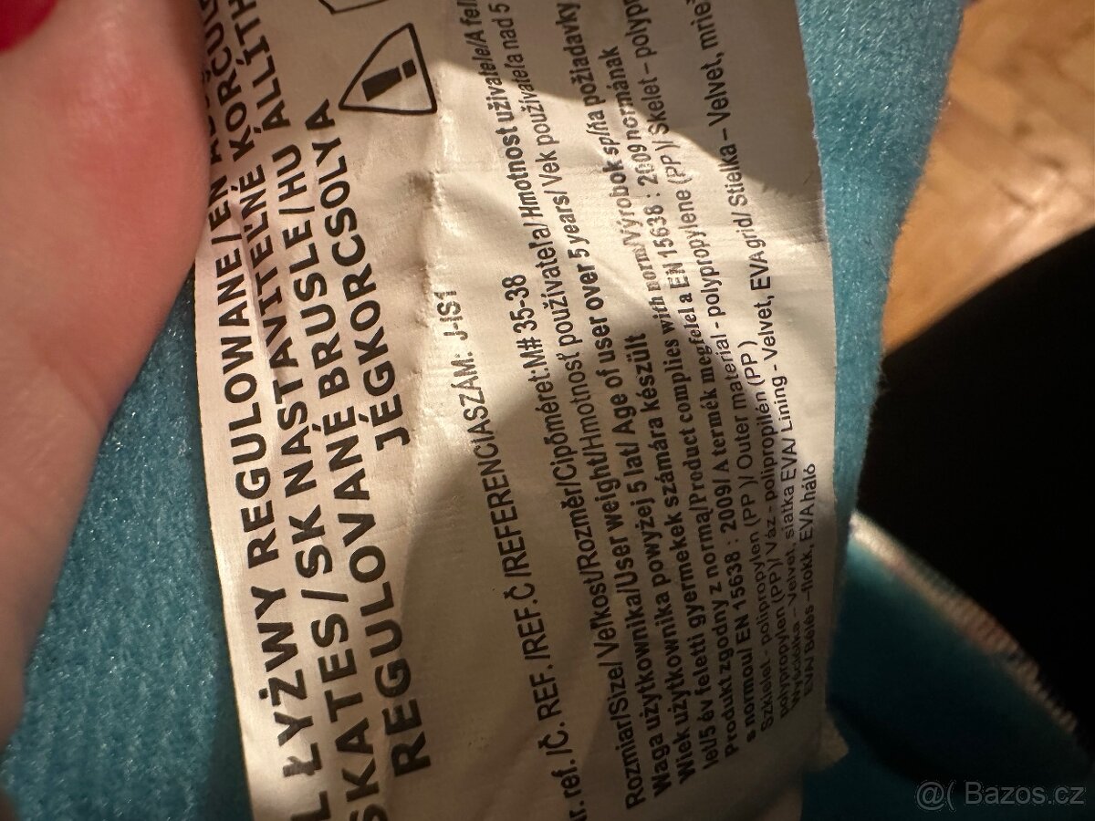 Dívčí brusle na led, nastavitelné, vel. 35-38 - 3