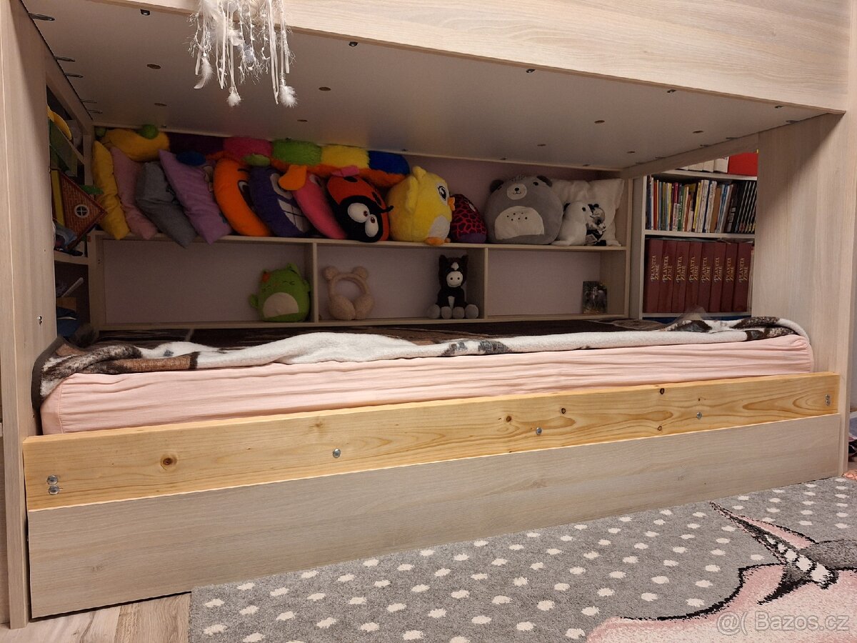 Patrová postel - 3